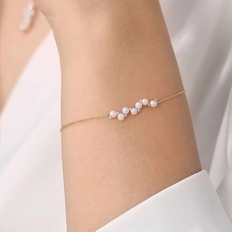 SKADIS Freya pearl diamond bracelet