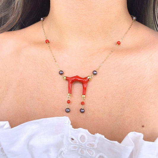 Coral pearl necklace 18k gold