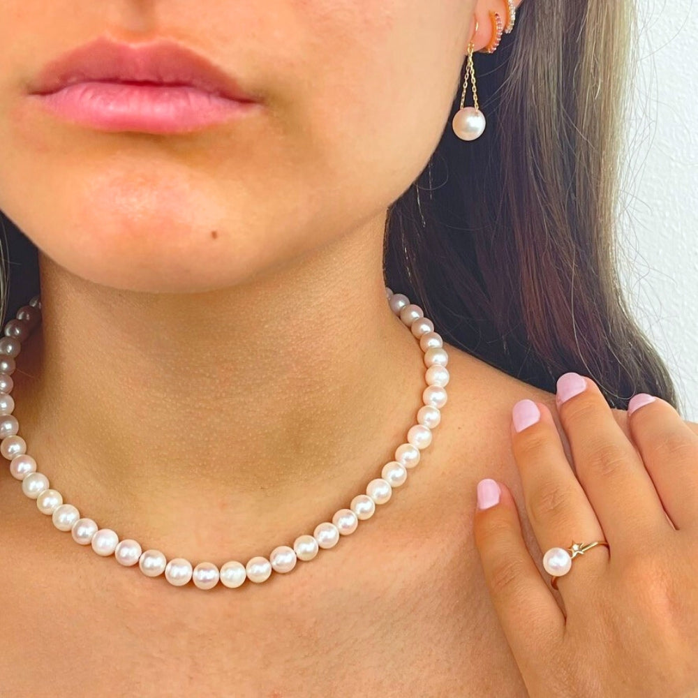 INFINITY Akoya earrings 18k yellow gold