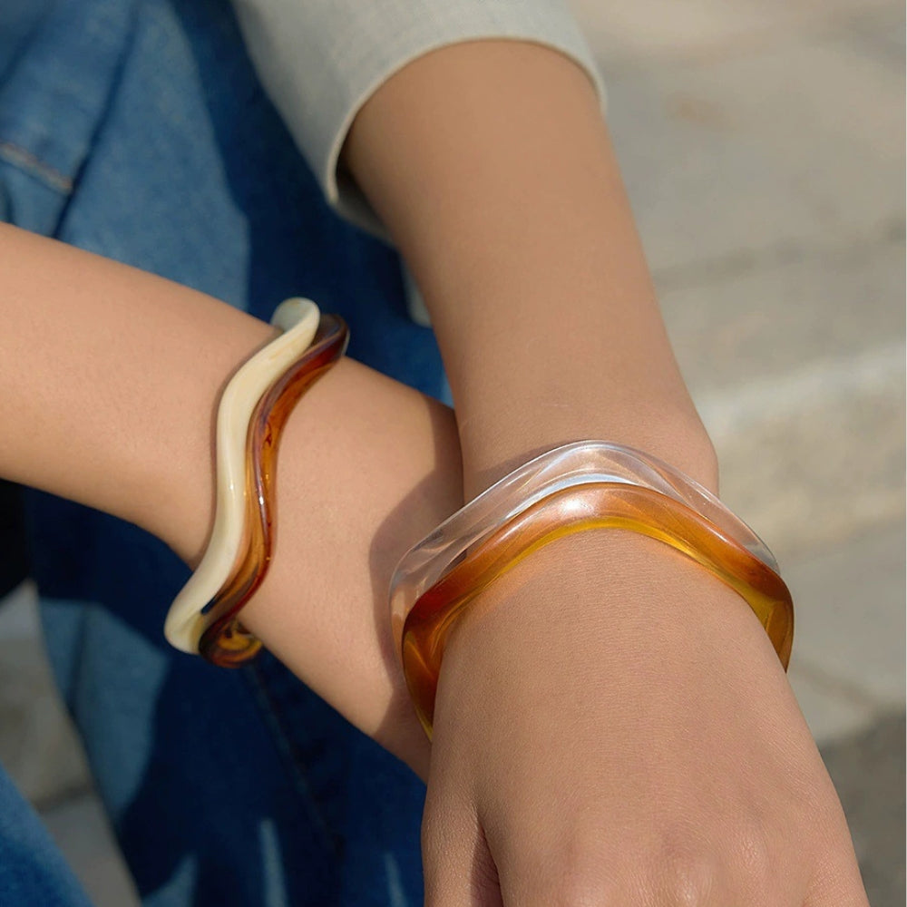 AMBER Bangle Set Acrylic SKADIS 2