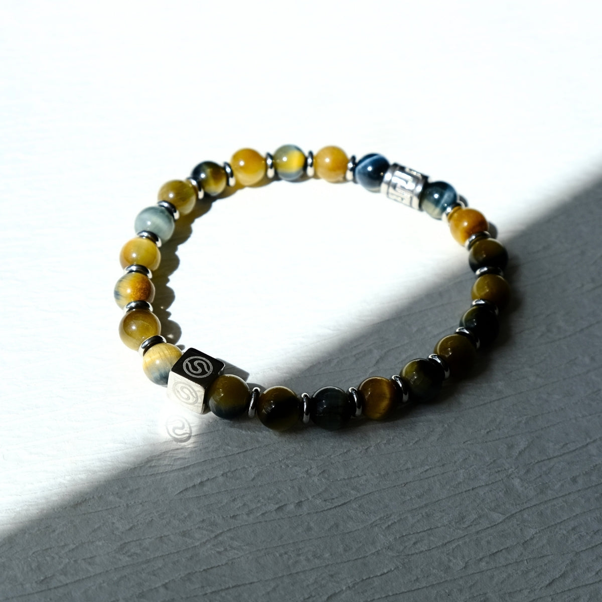 ETHER Bracelet stainless steel lifestyle