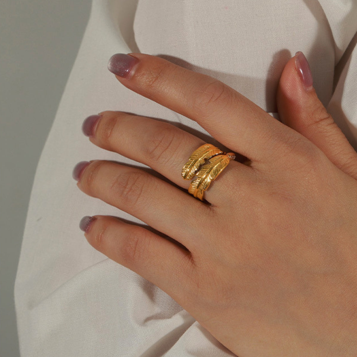 Stylish ring for women from SKADIS Jewelry