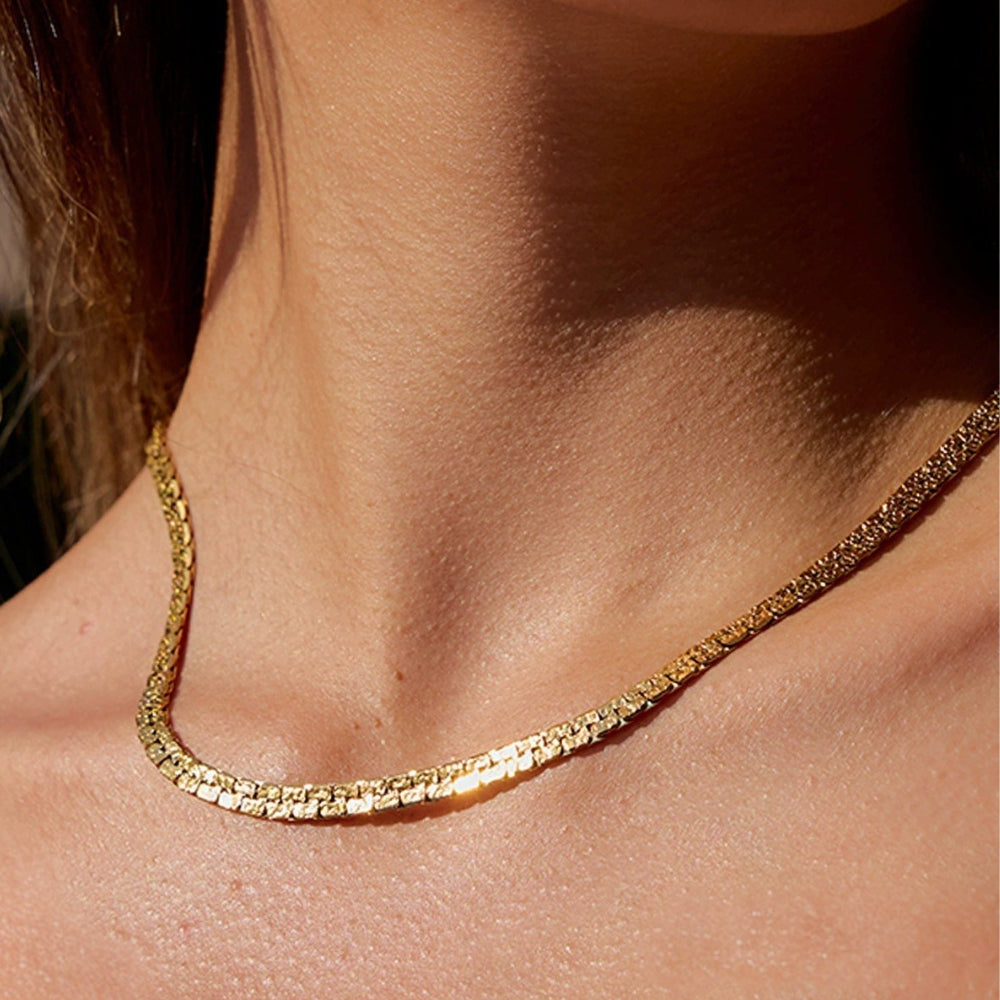 LUMI Necklace Gold-plated SKADIS 3