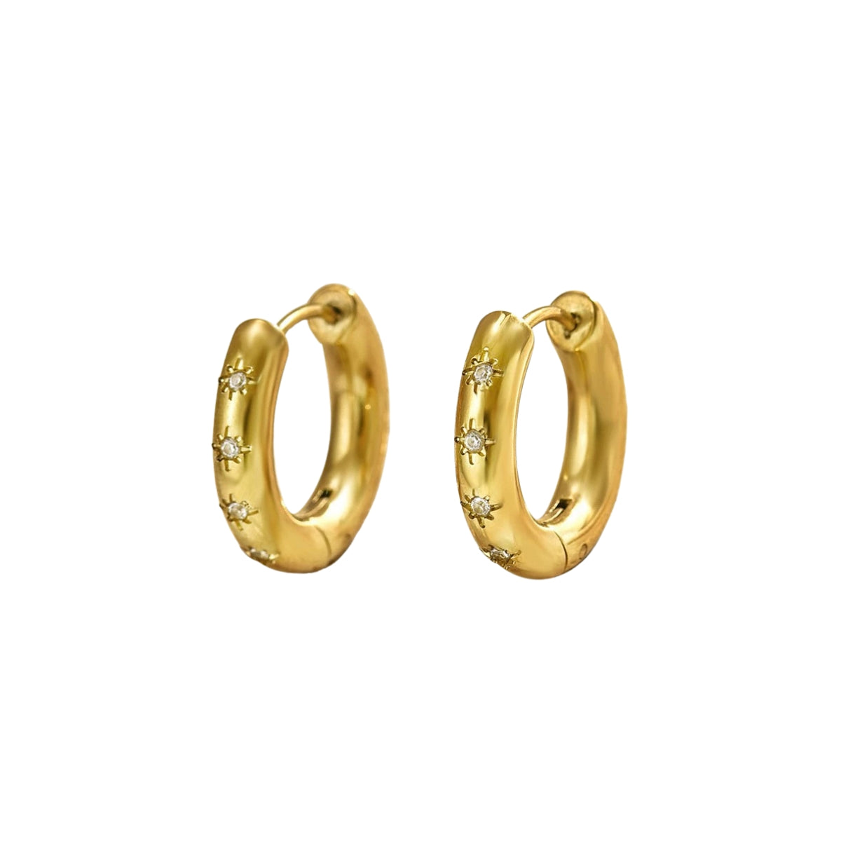 Gold-plated hoop earrings with embedded zirconia from SKADIS Jewelry