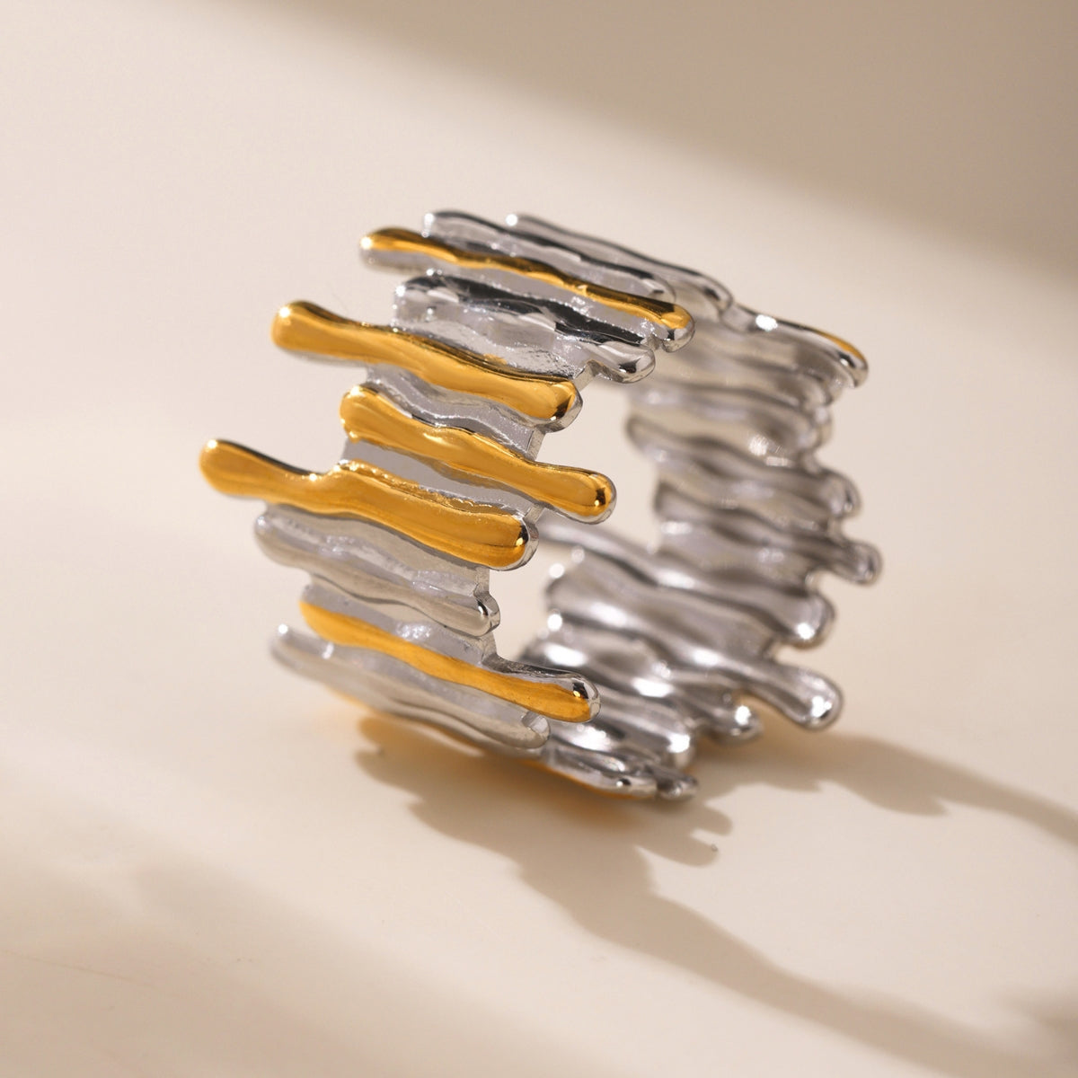 Find unique ring design at SKADIS Jewelry