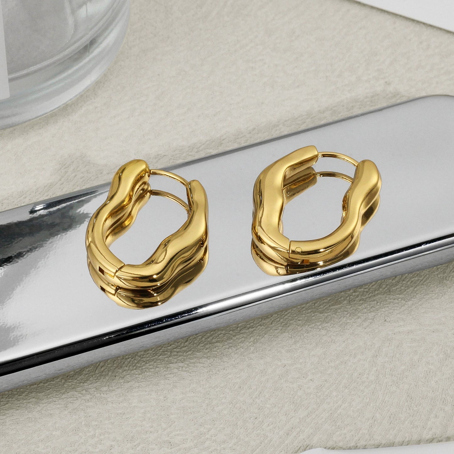 AVEN Earrings Gold-plated detail – SKADIS Jewelry