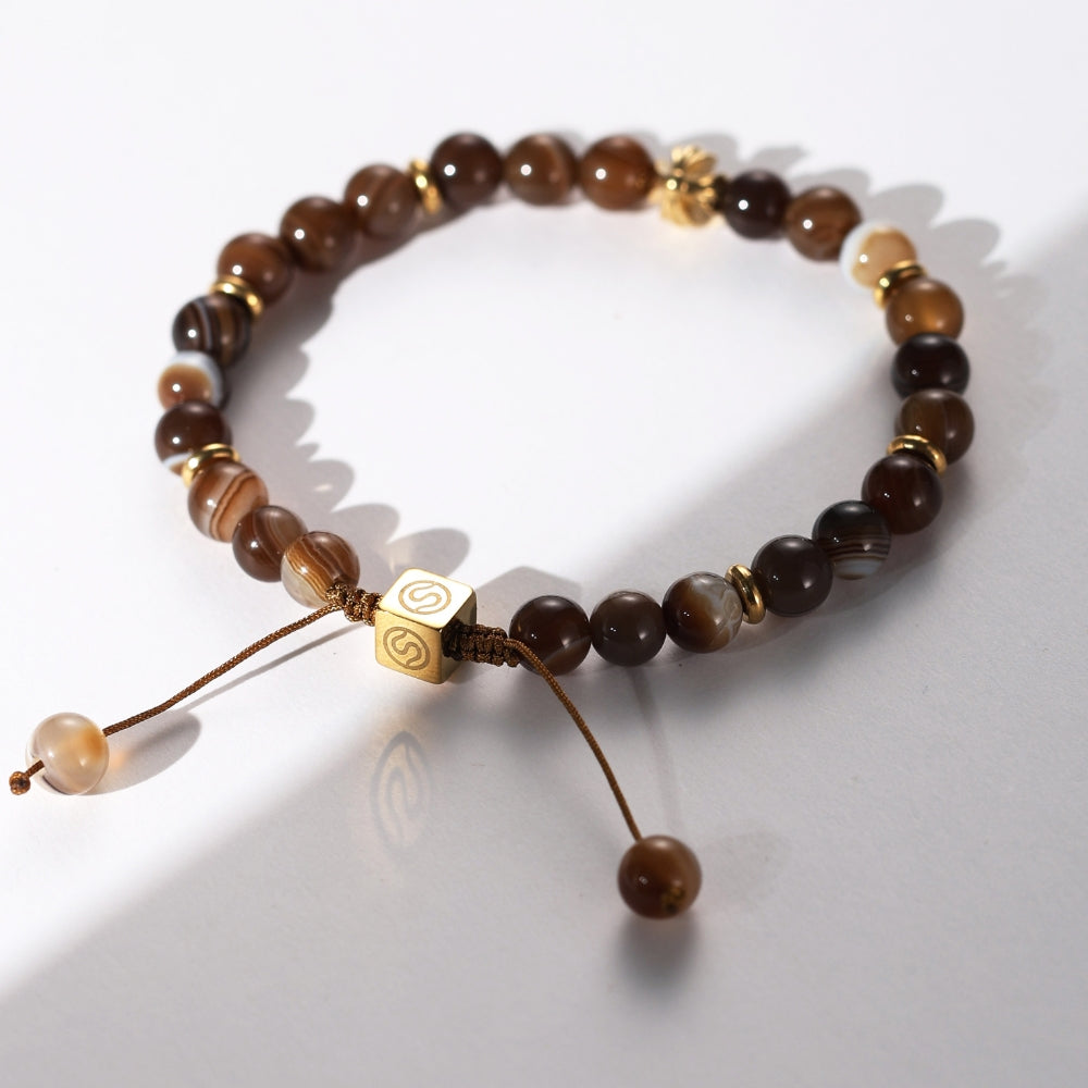 BJORN bracelet brown agate close up