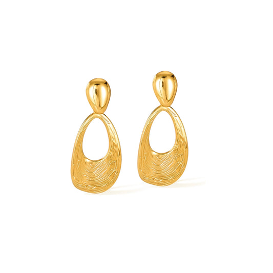 Pair of gold earrings from SKADIS Jewelry