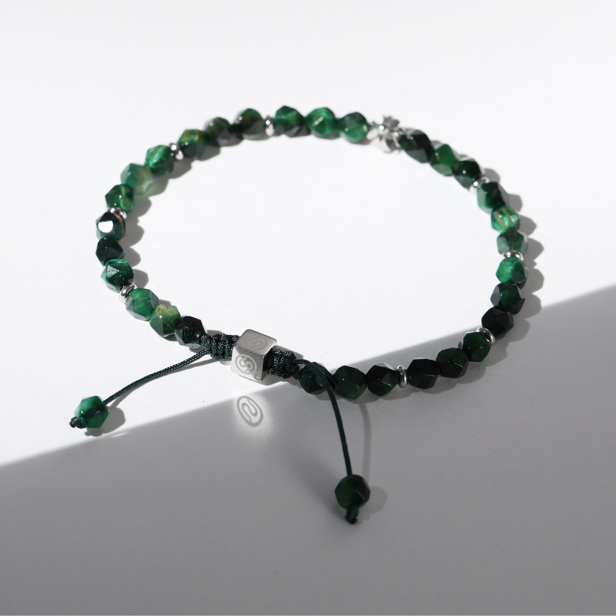 ECLAT men's bracelet stainless steel with malachite - detail view - SKADIS Jewelry