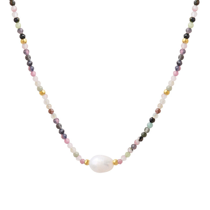 Necklace with multi-colored beads from skadis jewelry