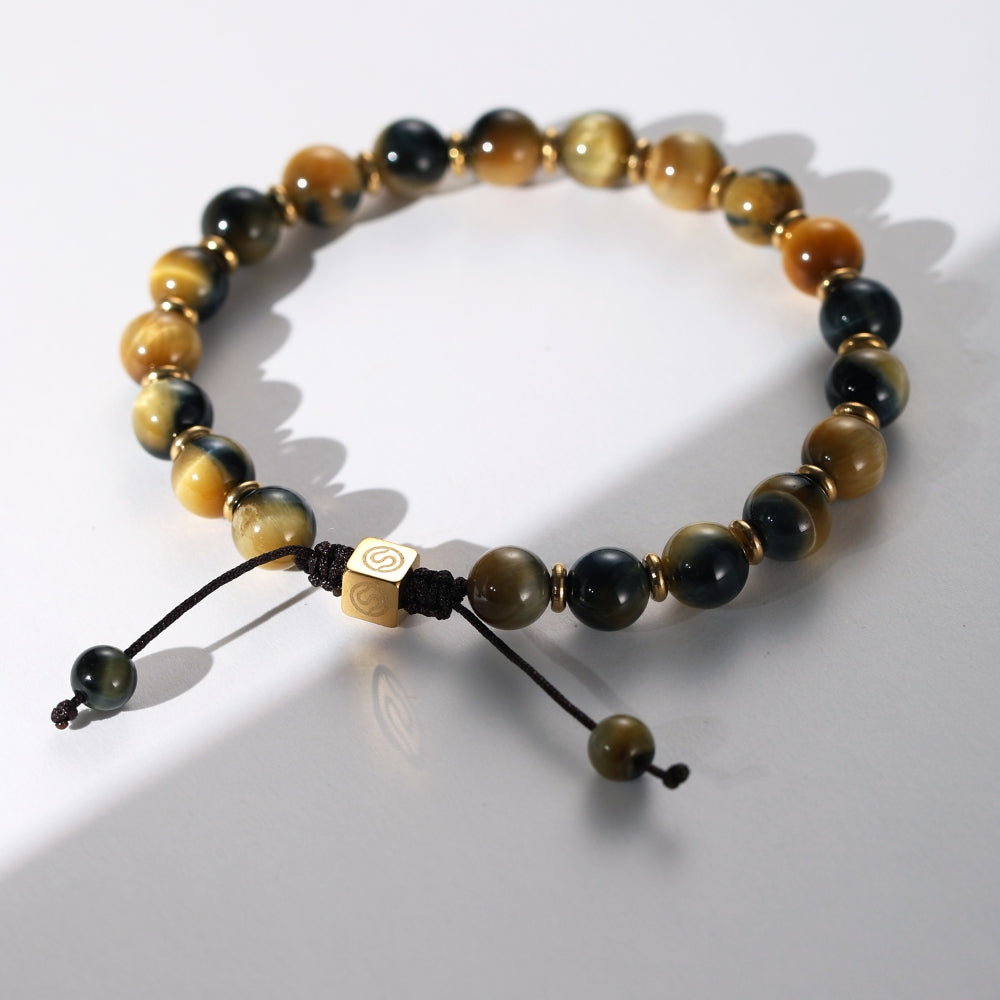 MAGNUS brown tiger eye bracelet detail view - SKADIS Jewelry