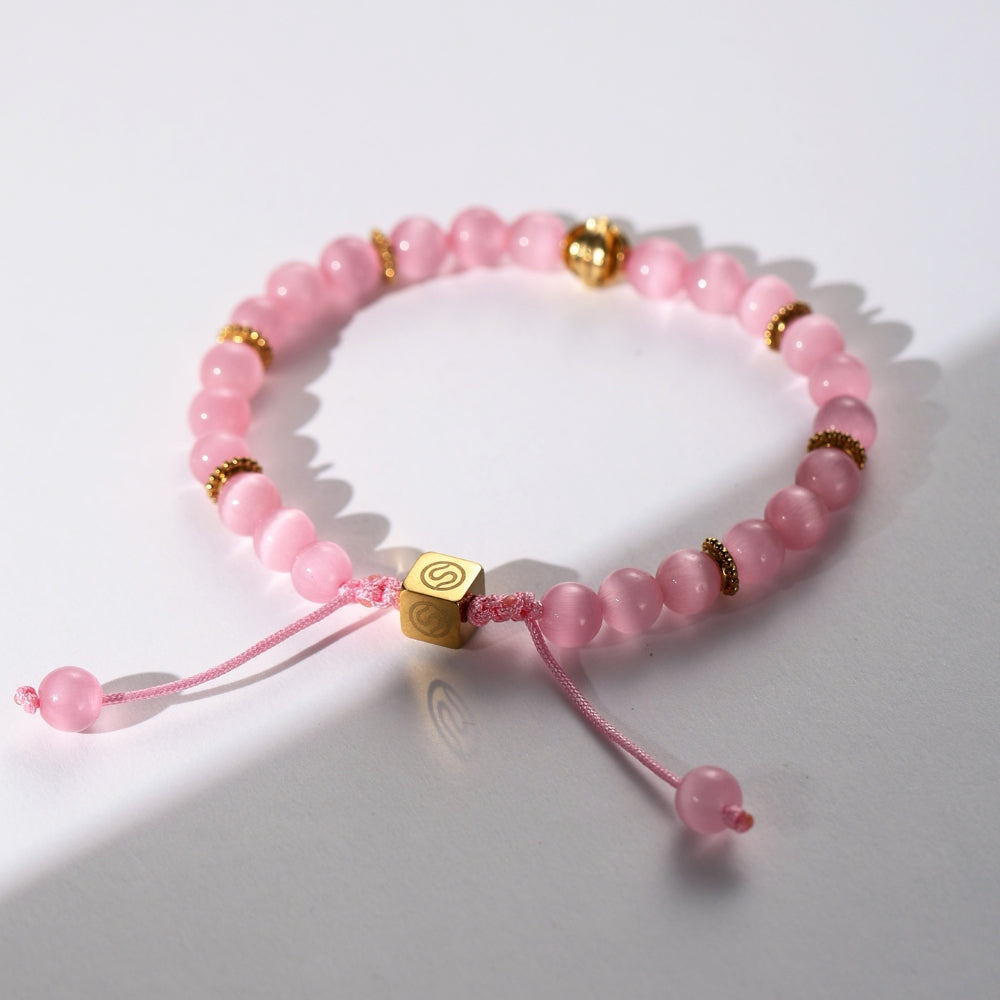 MAJA bracelet cat's eye pink quartz close up - SKADIS Jewelry
