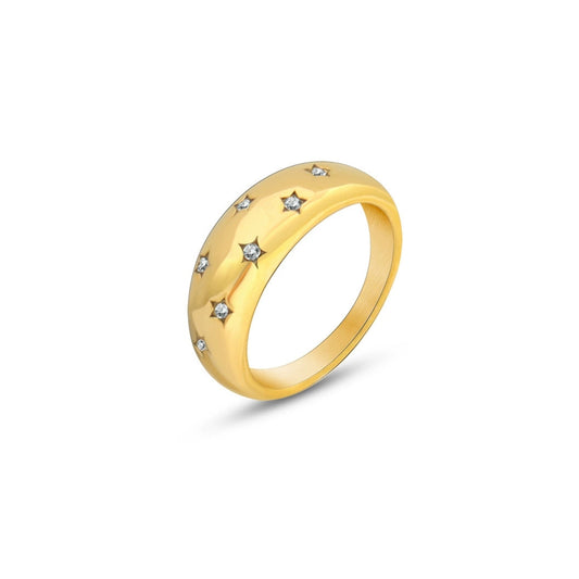 Gold ring with zirconia from SKADIS Jewelry